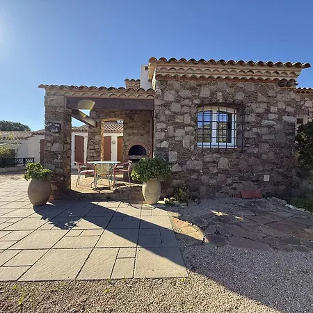 Maison Vue Mer- Parking