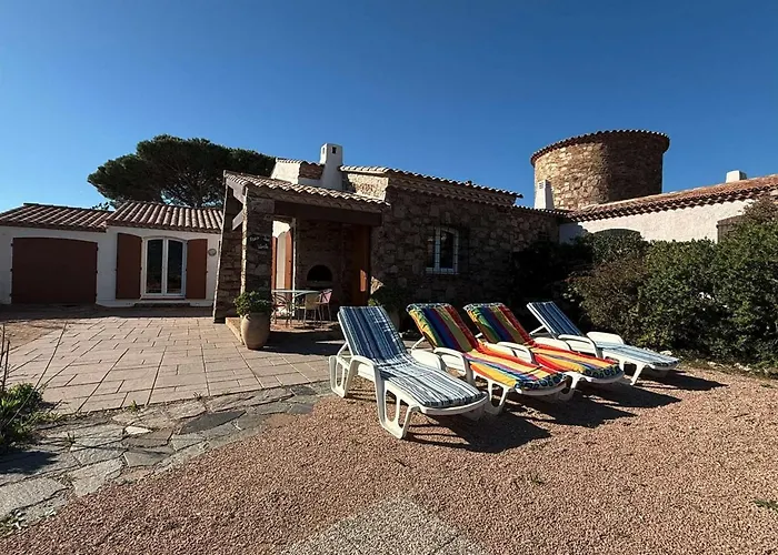 Maison Vue Mer- Parking * Le Lavandou